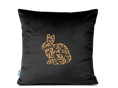 Poduszka 40x40 haftowana Złoty Zajączek - czarna