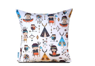 Poszewka 40x40 bawełniana W indiańskiej wiosce