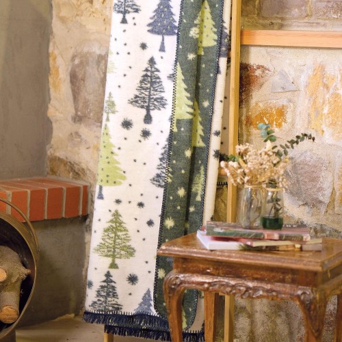 Koc 150x200 bawełniany biało-zielony z motywem drzew Winter Woods Darymex